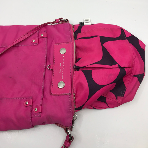 Marc Jacobs Pink Leather Cross Body Bag - Picture 7 of 8